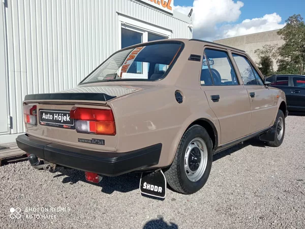 Škoda 125 L 37kW - foto 8