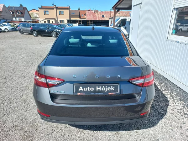 Škoda Superb 2.0TSi 140kW DSG ČR DPH - foto 6