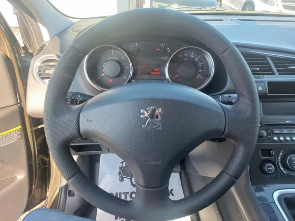 Peugeot 3008 2.0HDi 110kW Panorama - foto 17