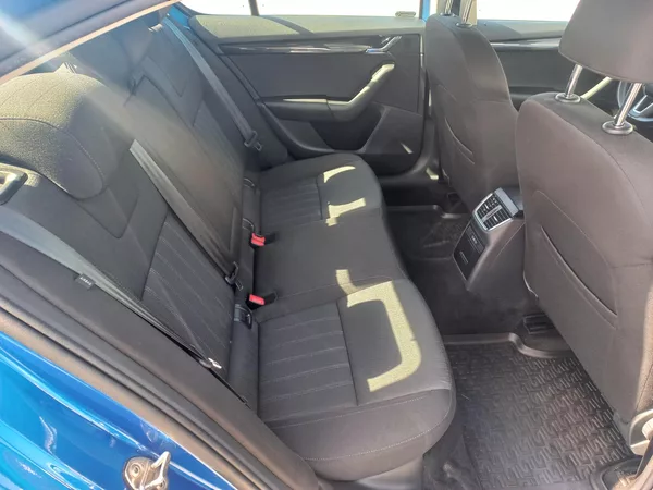 Škoda Octavia 1.5TSi 110kW ČR DPH - foto 16