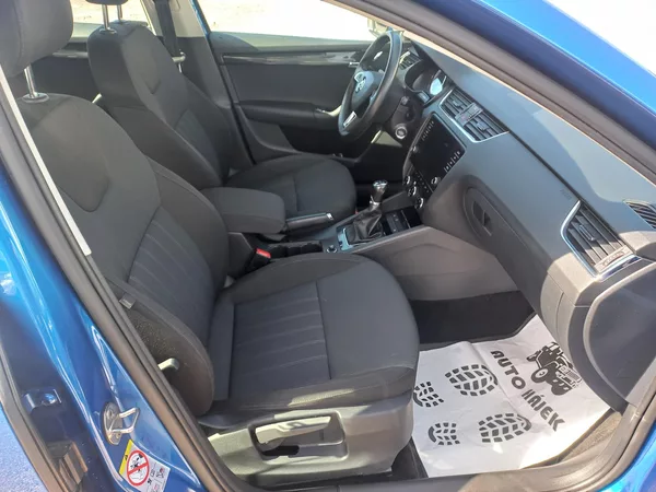 Škoda Octavia 1.5TSi 110kW ČR DPH - foto 17