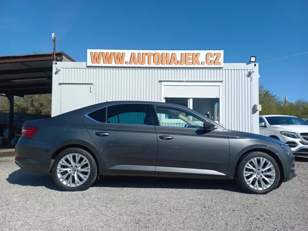 Škoda Superb 2.0TSi 140kW DSG ČR DPH - foto 2