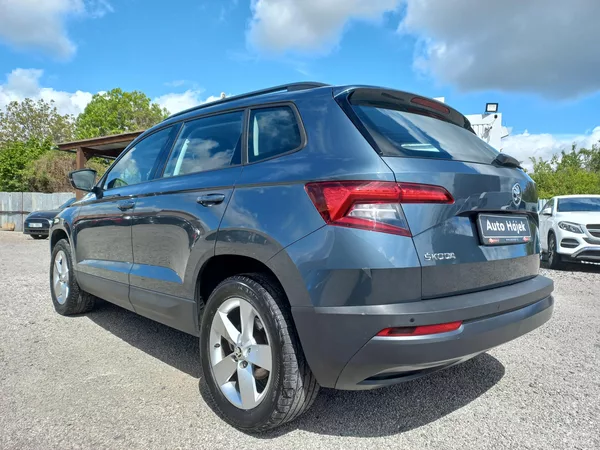 Škoda Karoq 2.0TDi 110kW 4x4 DSG ČR DPH - foto 6