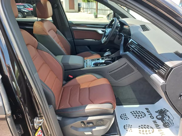 Volkswagen Touareg 3.0TDi 210kW Final ed. ČR DPH - foto 14