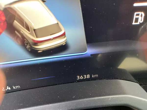 Volkswagen Touareg 3.0TDi 210kW Final ed. ČR DPH - foto 28