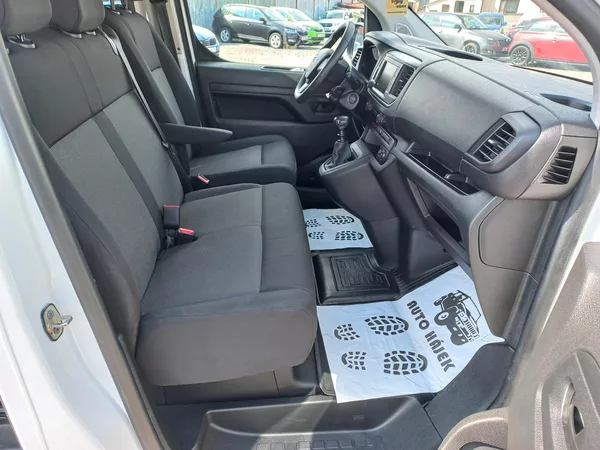 Toyota ProAce 2.0D-4D 106kW L2 9-míst ČR DPH - foto 14