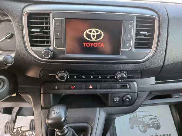 Toyota ProAce 2.0D-4D 106kW L2 9-míst ČR DPH - foto 17
