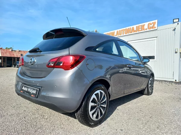 Opel Corsa 1.4i 66kW 3-dv - foto 8