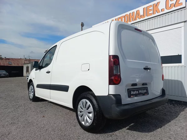 Citroën Berlingo 1.6HDi 73kW ČR DPH - foto 6