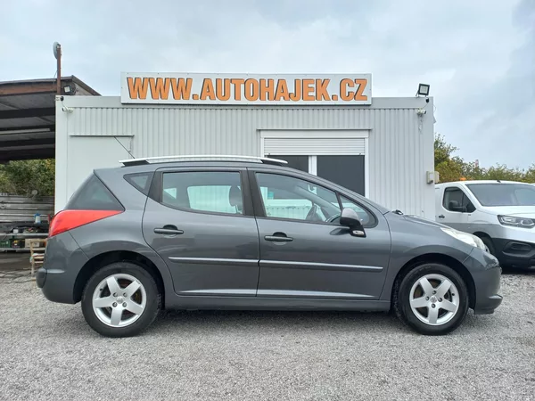 Peugeot 207 SW 1.4i 70kW Panorama