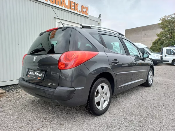 Peugeot 207 SW 1.4i 70kW Panorama - foto 8