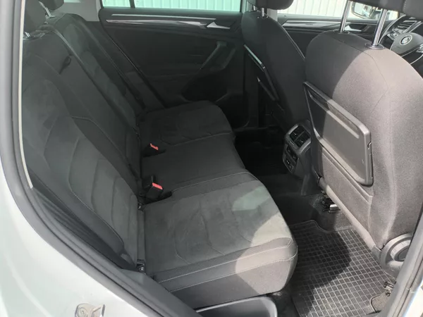 Volkswagen Tiguan 2.0TSi 140kW DSG 4x4 ČR DPH - foto 15