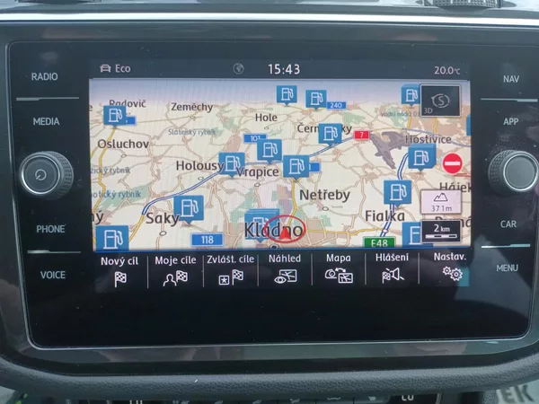 Volkswagen Tiguan 2.0TSi 140kW DSG 4x4 ČR DPH - foto 23