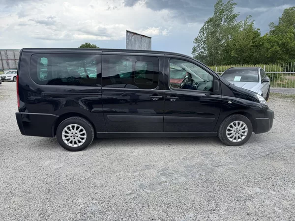 Fiat Scudo 2.0 HDi 140MJ 8-Míst Long - foto 9