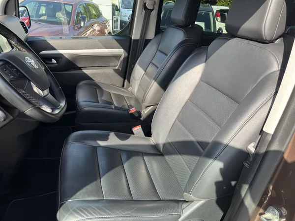 Toyota ProAce Verso 2.0D 130Kw Webasto Panorama - foto 13