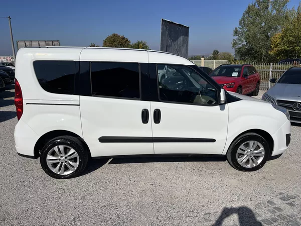 Opel Combo 1.4i 16v 70kw Klima - foto 8