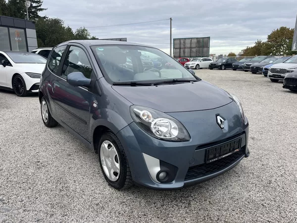 Renault Twingo 1.2i 56kw 1.Majitel