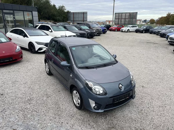 Renault Twingo 1.2i 56kw 1.Majitel - foto 10