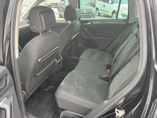 Volkswagen Tiguan 2.0TDi 110kw 4Motion R-Line - foto 13