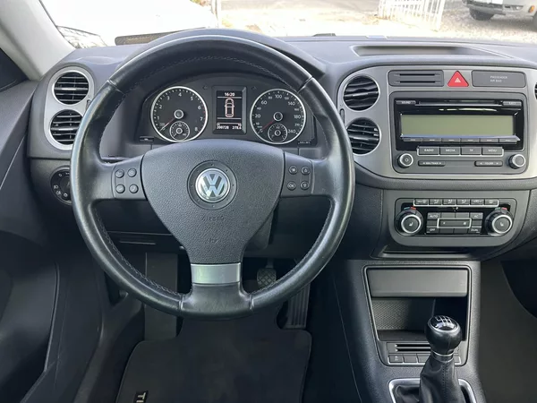 Volkswagen Tiguan 2.0 TSI 147KW 4x4 - foto 12