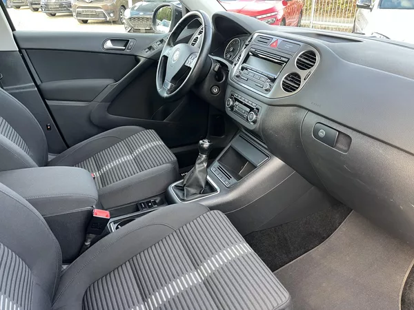 Volkswagen Tiguan 2.0 TSI 147KW 4x4 - foto 16