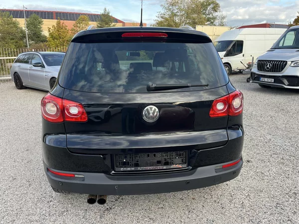 Volkswagen Tiguan 2.0 TSI 147KW 4x4 - foto 6