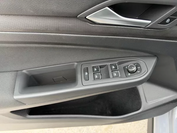 Volkswagen Golf GTI 2.0 TSI 180 KW - foto 36