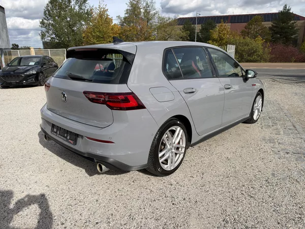 Volkswagen Golf GTI 2.0 TSI 180 KW - foto 7