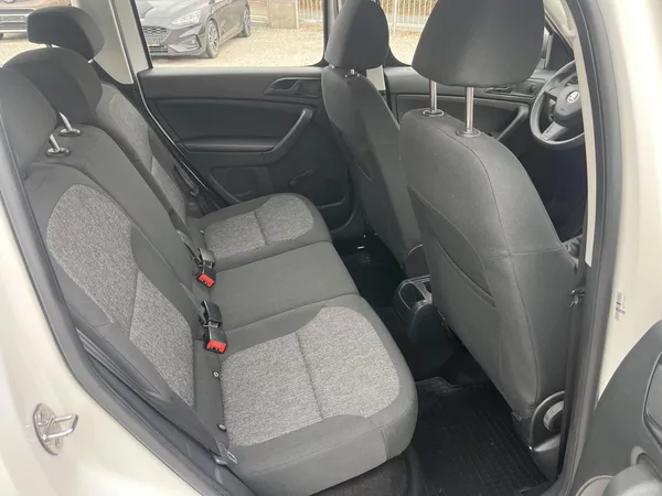 Škoda Yeti 1.2TSi 81kw Klima, Tažné - foto 18