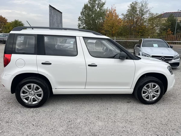 Škoda Yeti 1.2TSi 81kw Klima, Tažné - foto 8
