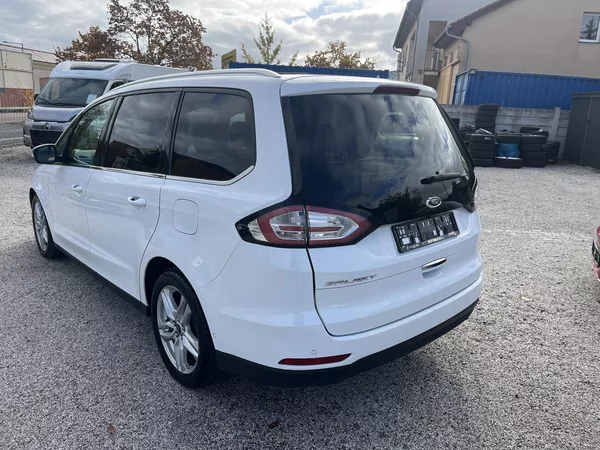 Ford Galaxy 2.0TDCi 177kw Titanium - foto 5
