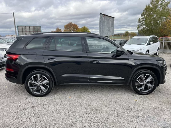 Škoda Kodiaq 2.0 TDI DSG SPORTLINE - foto 8