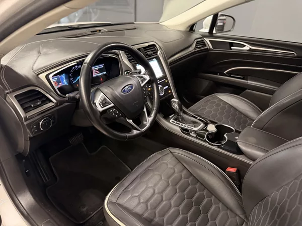 Ford Mondeo 2.0hev,VIGNALE,MASÁŽ - foto 2