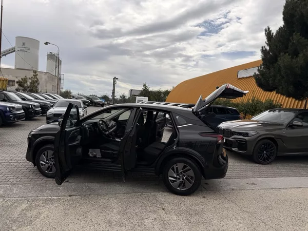 Nissan Qashqai 1.3 MHEV,140PS,ZÁRUKA - foto 20