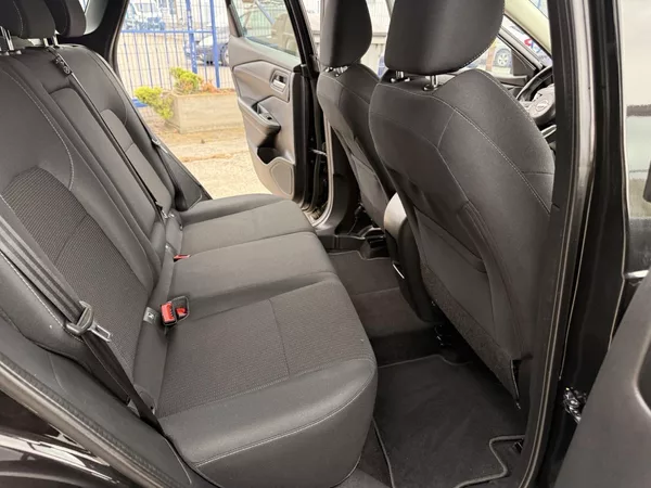 Nissan Qashqai 1.3 MHEV,140PS,ZÁRUKA - foto 22