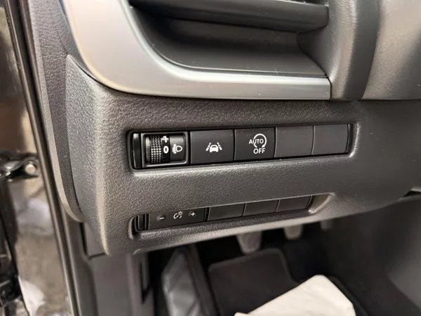 Nissan Qashqai 1.3 MHEV,140PS,ZÁRUKA - foto 28