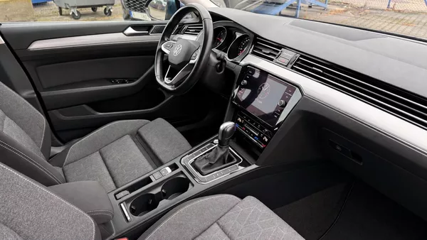Volkswagen Passat 2.0TDI,DSG,ZÁRUKA,LED,DIESEL - foto 10