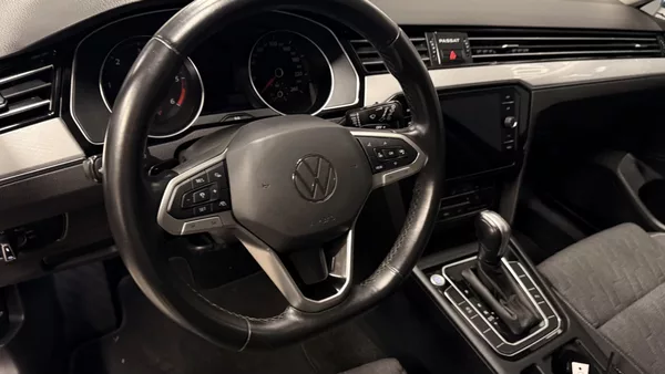 Volkswagen Passat 2.0TDI,DSG,ZÁRUKA,LED,DIESEL - foto 26