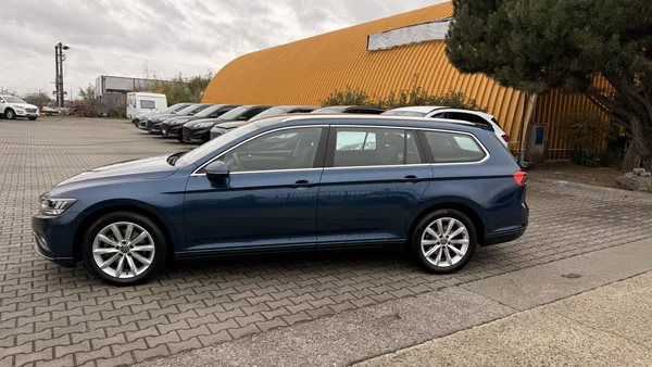 Volkswagen Passat 2.0TDI,DSG,ZÁRUKA,LED,DIESEL - foto 32