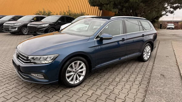 Volkswagen Passat 2.0TDI,DSG,ZÁRUKA,LED,DIESEL - foto 33