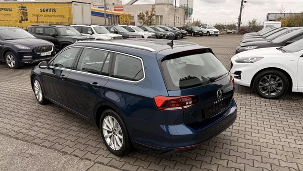 Volkswagen Passat 2.0TDI,DSG,ZÁRUKA,LED,DIESEL - foto 37