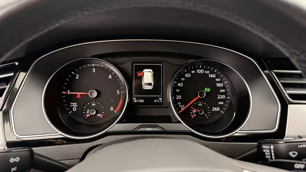Volkswagen Passat 2.0TDI,DSG,ZÁRUKA,LED,DIESEL - foto 51