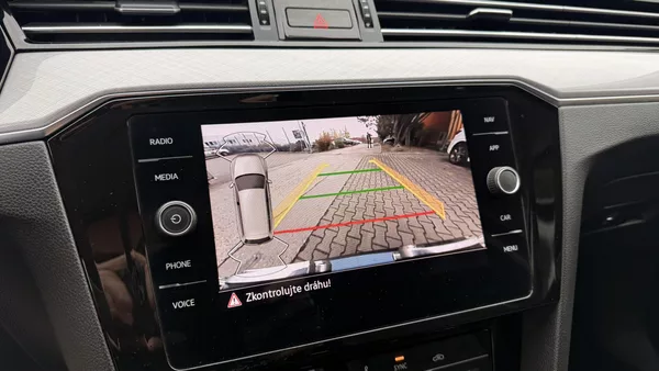 Volkswagen Passat 2.0TDI,DSG,ZÁRUKA,LED,DIESEL - foto 55