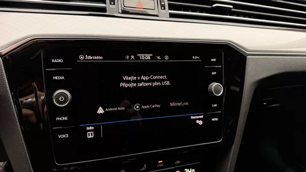 Volkswagen Passat 2.0TDI,DSG,ZÁRUKA,LED,DIESEL - foto 56