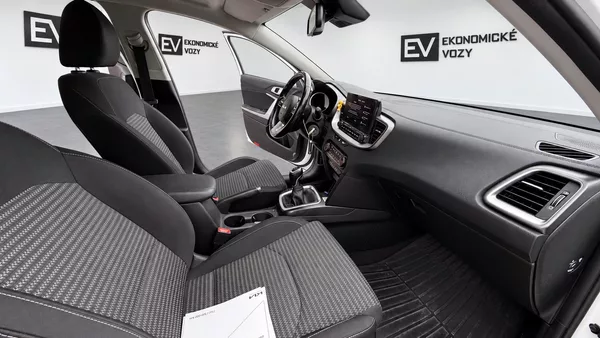 Kia Ceed 1.5 T-GDI,ČR,SERVIS,1 MAJITEL - foto 2