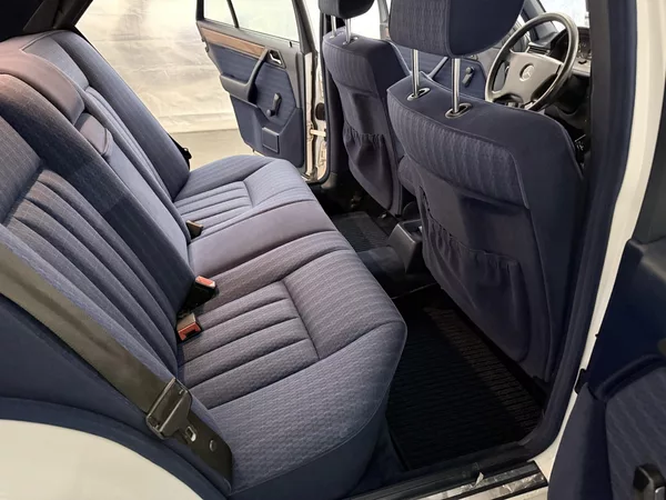 Mercedes-Benz Třídy E 2.3 , AT ,SERVIS DOLOŽEN! - foto 14