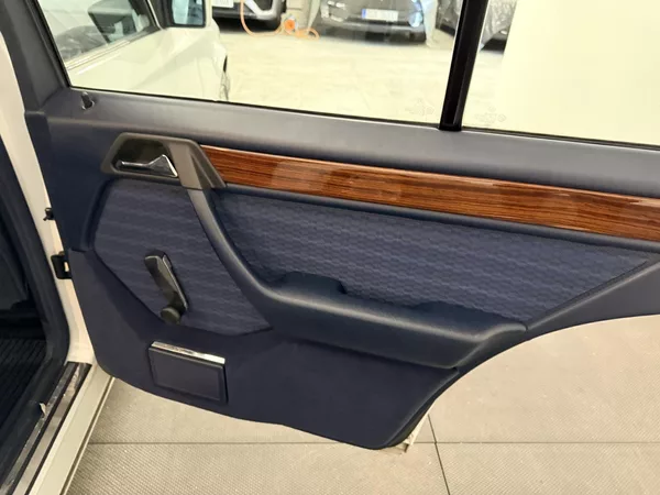 Mercedes-Benz Třídy E 2.3 , AT ,SERVIS DOLOŽEN! - foto 16