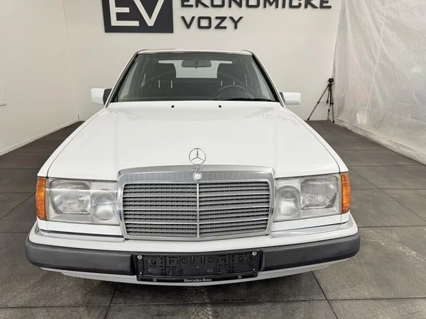 Mercedes-Benz Třídy E 2.3 , AT ,SERVIS DOLOŽEN! - foto 9