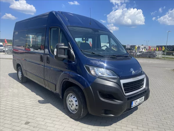 Peugeot Boxer 2,2 HDi 103kw Klima 6míst Tažn - foto 6