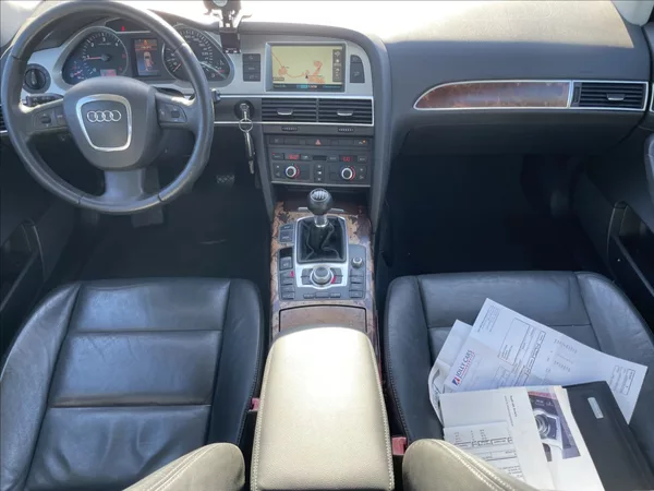 Audi A6 2,0 TDi 103kw Avant Xenon Kůže - foto 12